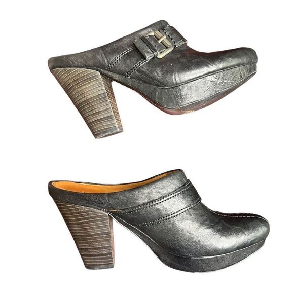 Gentle Souls Ophelia Black Leather Clog with Buckle Size 8 1/2 - Picture 2 of 11